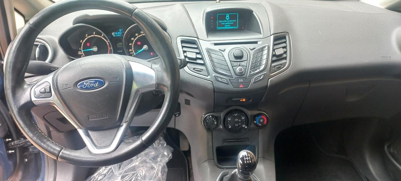 Ford Fiesta 1.4 5p. Bz.- GPL Titanium