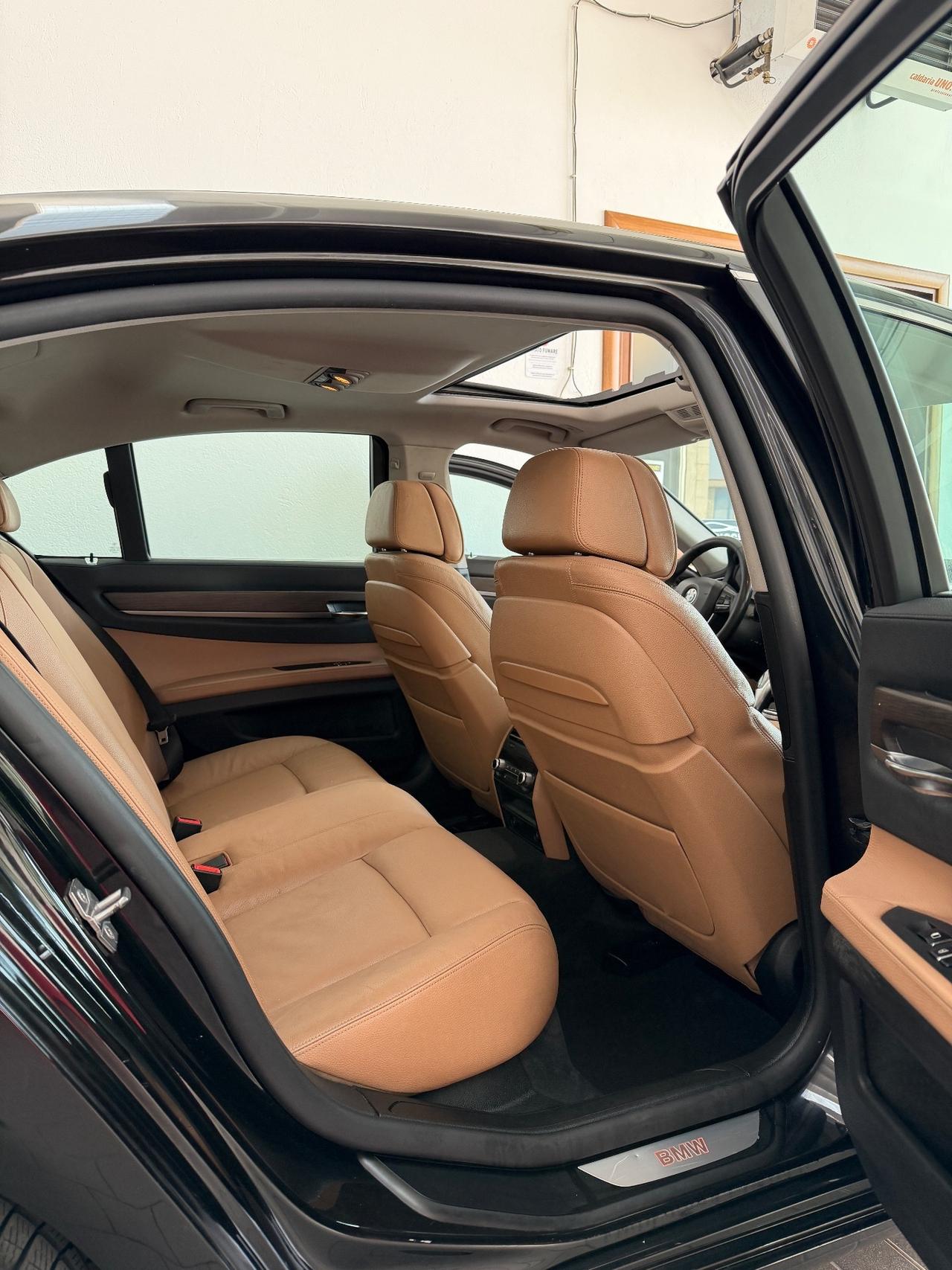 Bmw 740d xDrive 313cv