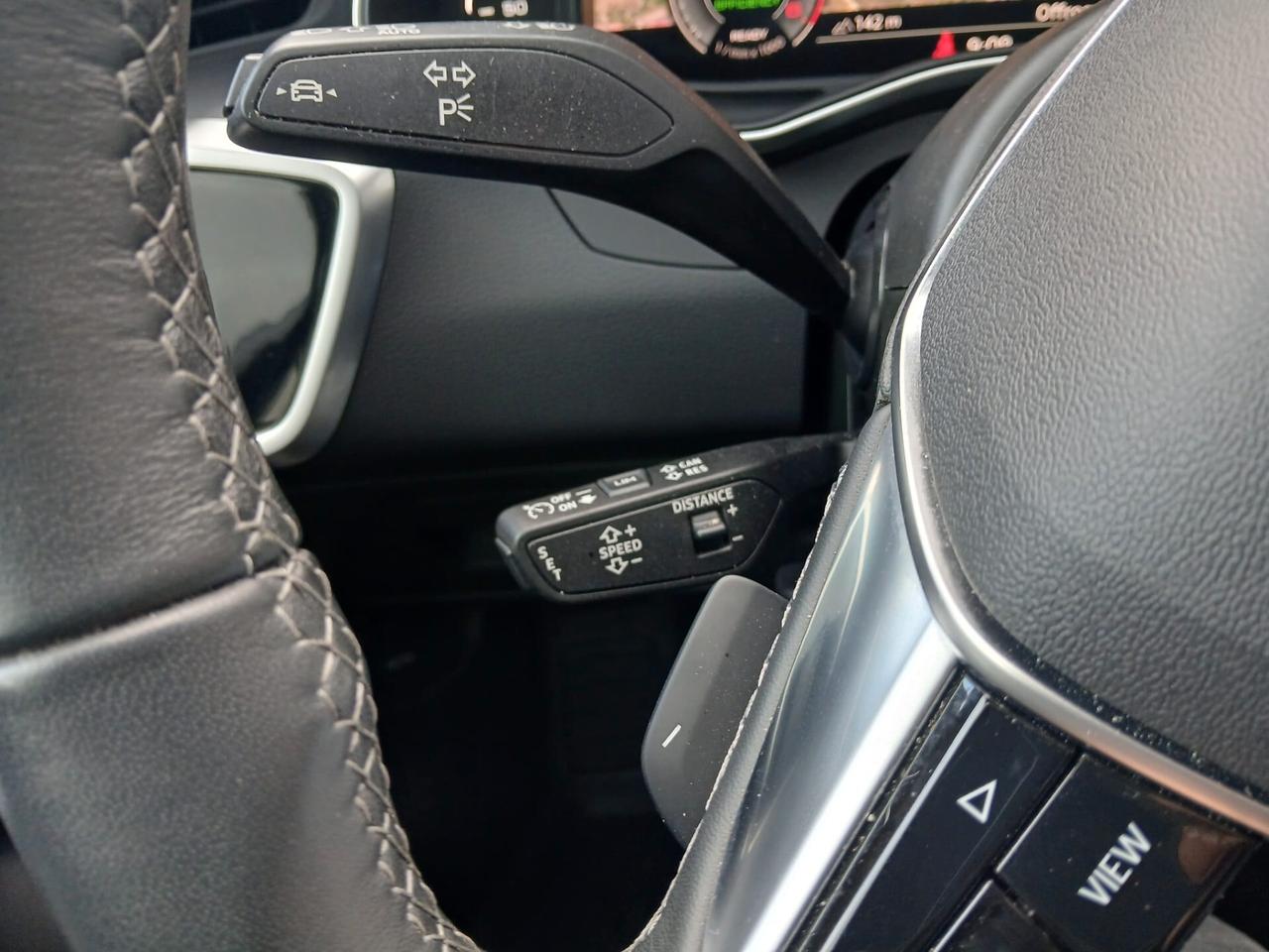 Audi A6 allroad 40 TDI 2.0 quattro S tronic Business Advanced