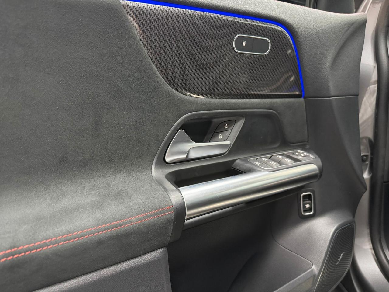 Mercedes-benz GLA 200d 4Matic AMG Line Premium Plus
