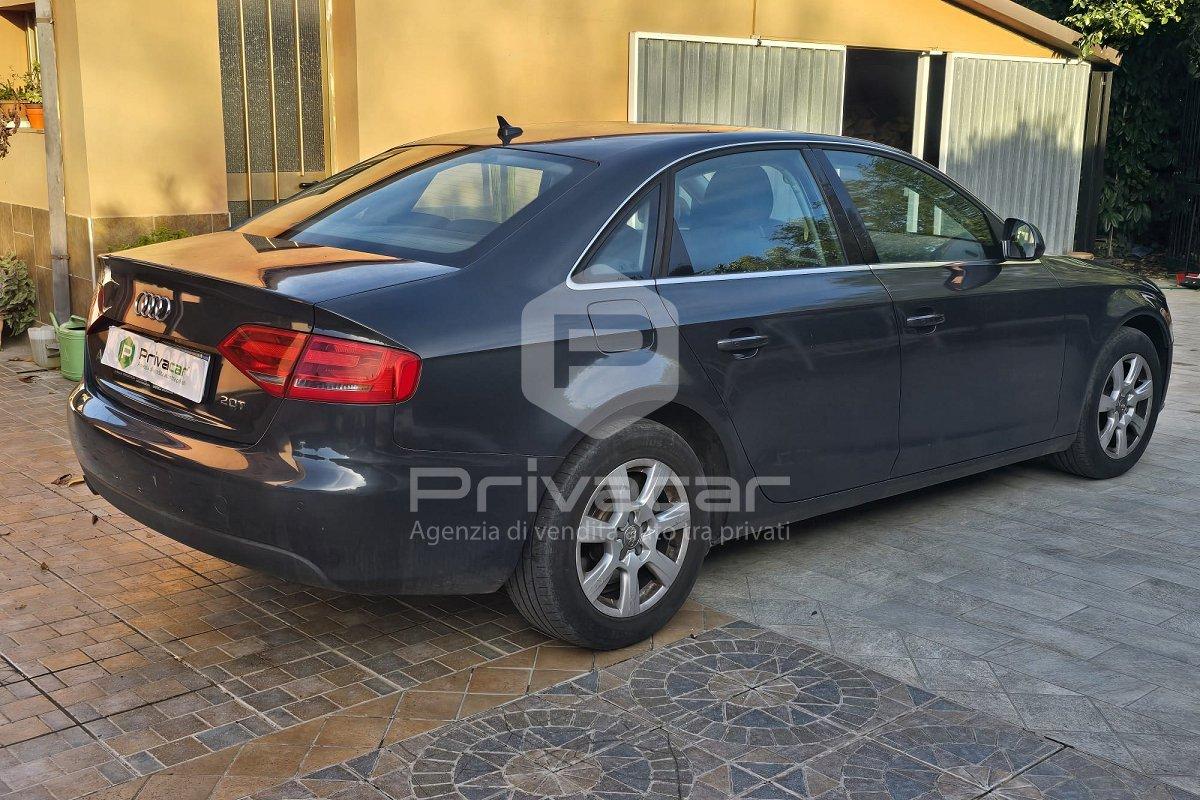 AUDI A4 2.0 TDI 120 CV Ambiente