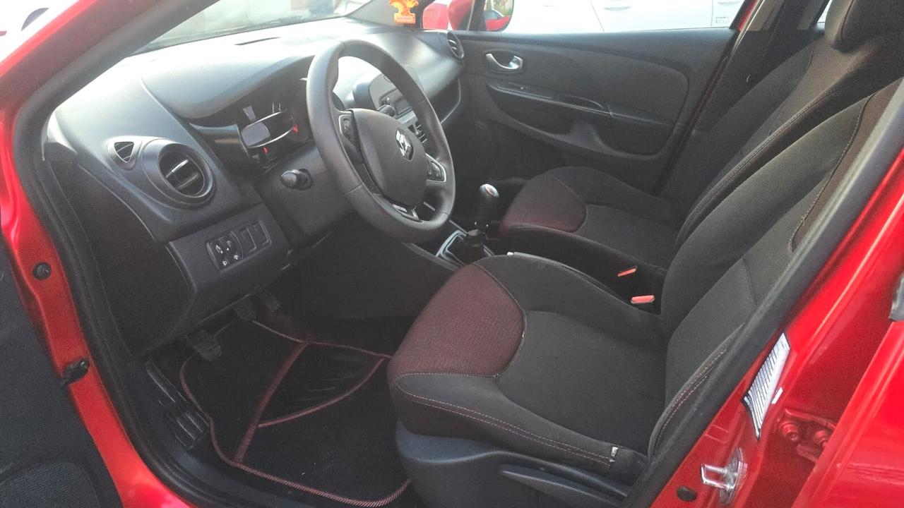Renault Clio 1.2 75CV 5 porte Life
