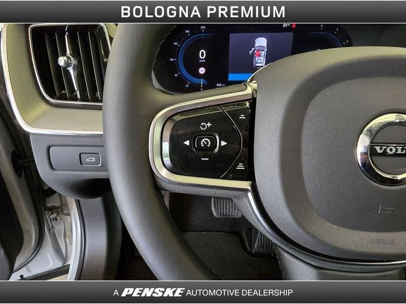 Volvo XC60 B4 (d) automatico Plus Bright