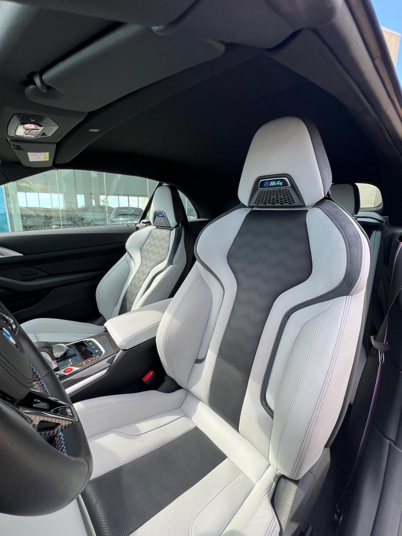 Bmw M4 M Competition xDrive Cabrio - possibilità noleggio no scoring