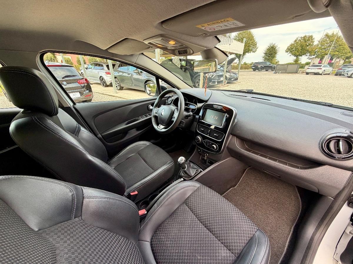 Renault Clio 0.9 tce Moschino Intens 90cv