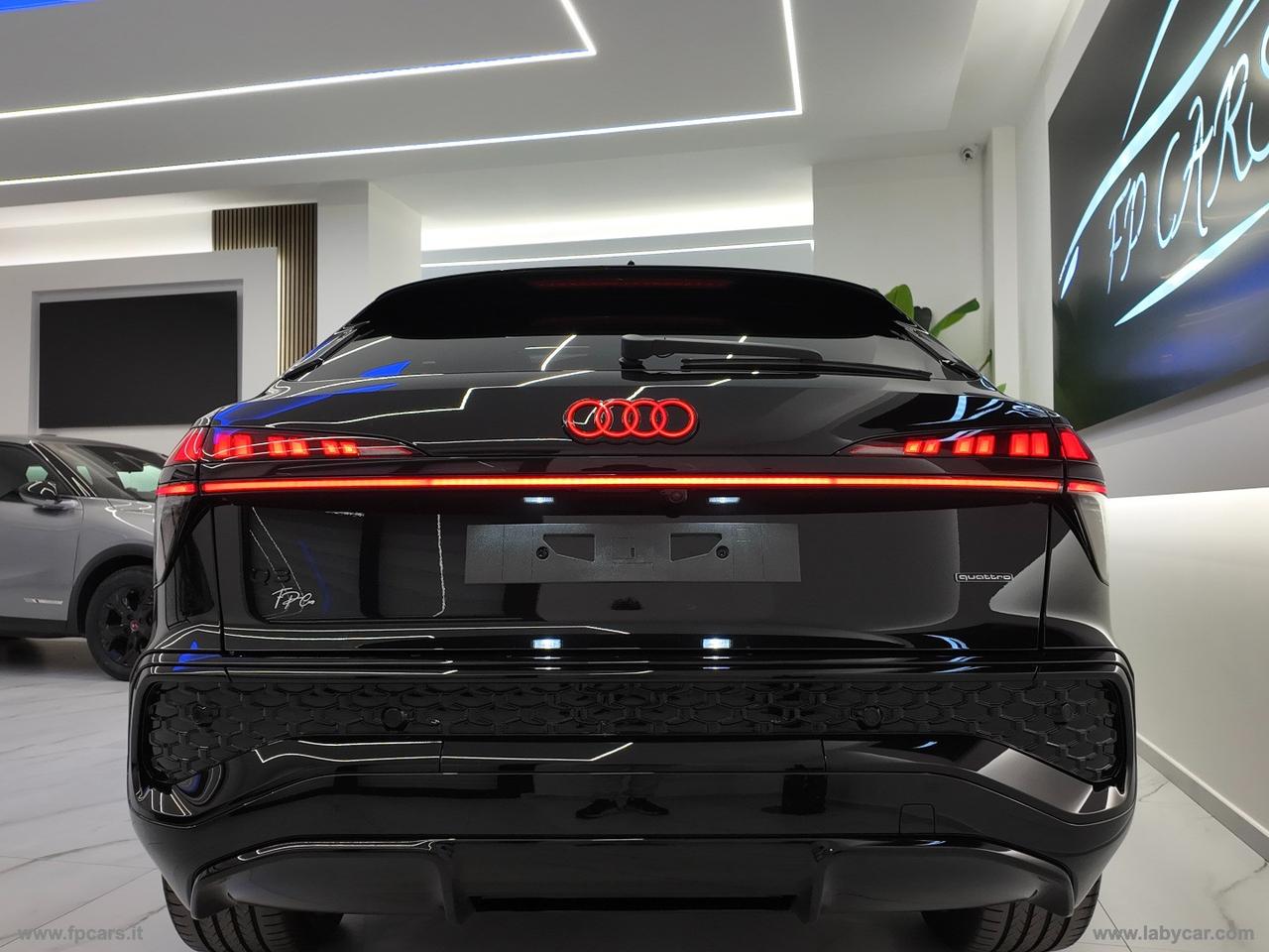 AUDI Q3 SPB TDI 193CV S tr. quattro S Line TETTO APRIB.