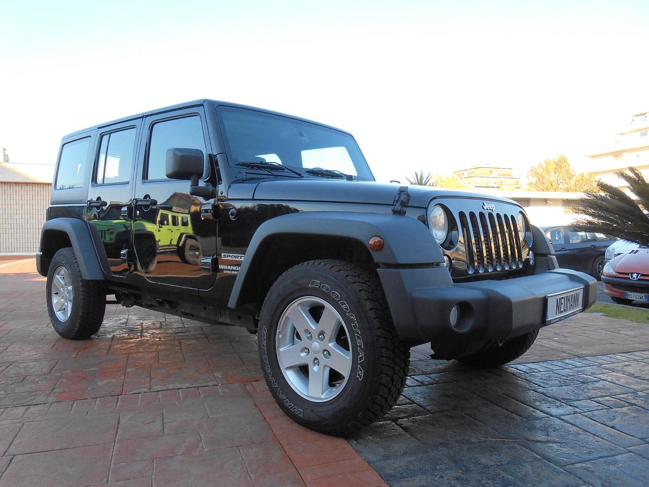 Jeep Wrangler Unlimited 2.8 CRD DPF Sport