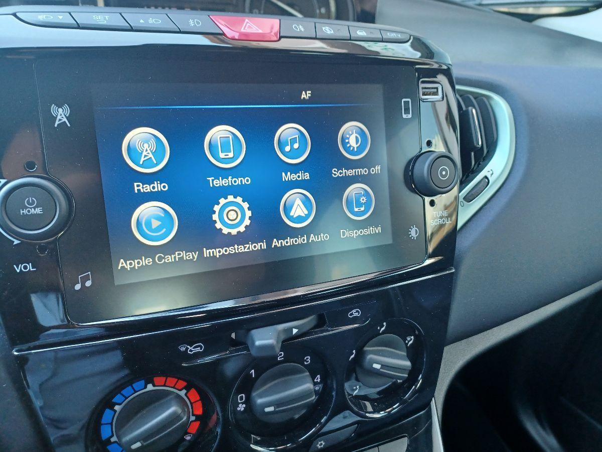 LANCIA - Ypsilon - 1.0 FireFly 5p.S&S Hyb. Platino