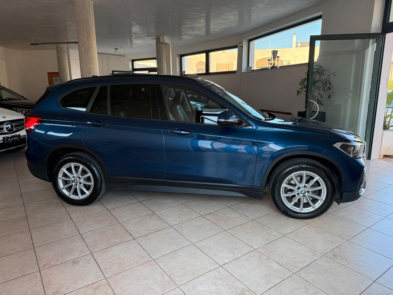 Bmw X1 xDrive18d auto Business Advantage Tetto Pelle Navi