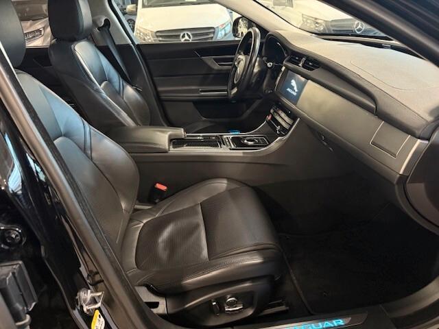 Jaguar XF 2.0 D 163 CV aut. Prestige