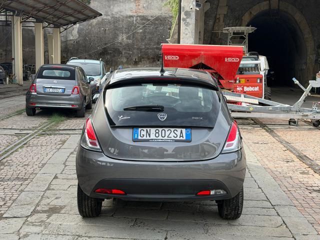 LANCIA Ypsilon 1.0 FireFly 5 porte S&S Hybrid Silver Plus 5 POSTI
