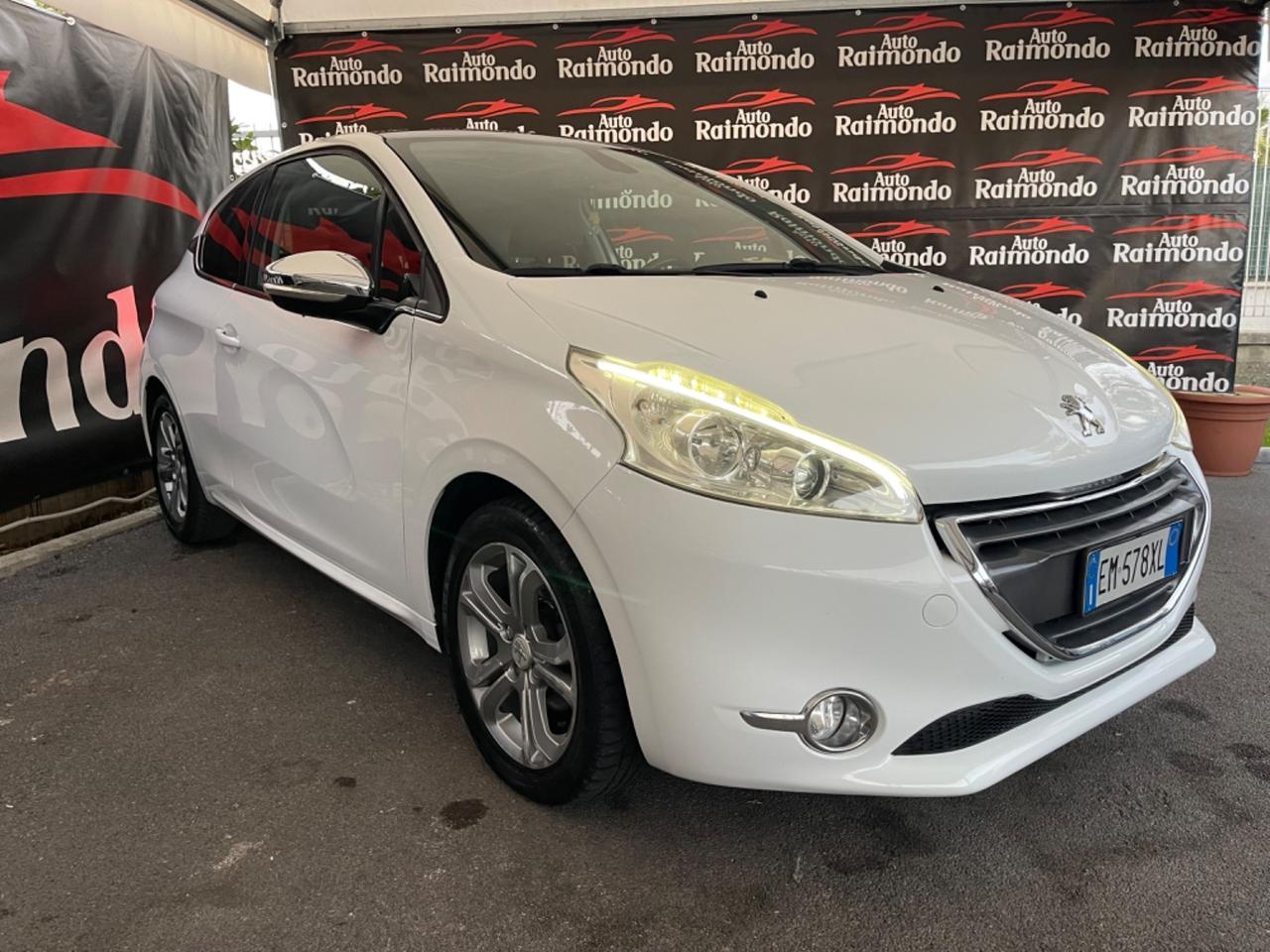 Peugeot 208 1.2 Benzina 82 CV Allure