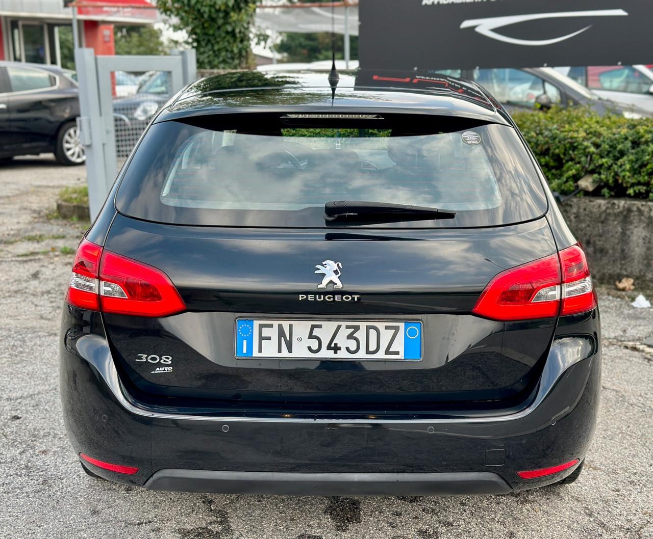 PEUGEOT 308 1.6HDi 2018 - 120CV ALLURE IMPECCABILE OK NEOPATENTATI IVA COMPRESA