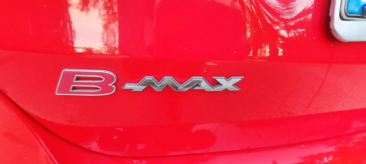 FORD B-MAX TITANIUM 1,5 DIESEL 75 CV X NEOPATENTATI TELEFONO CRUISE CONTROL IMPECCABILE