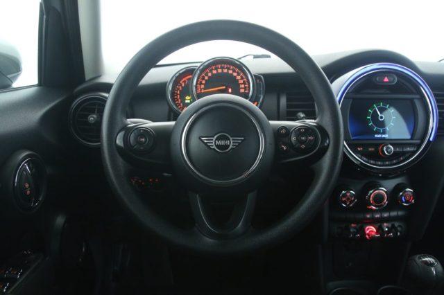 MINI One 1.5 One 75 CV 5 porte / Neopatentati