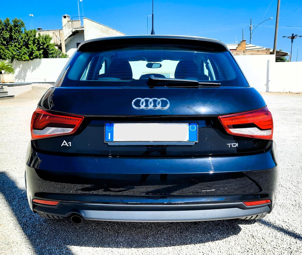 Audi A1 SPB 1.6 TDI 116 CV Admired