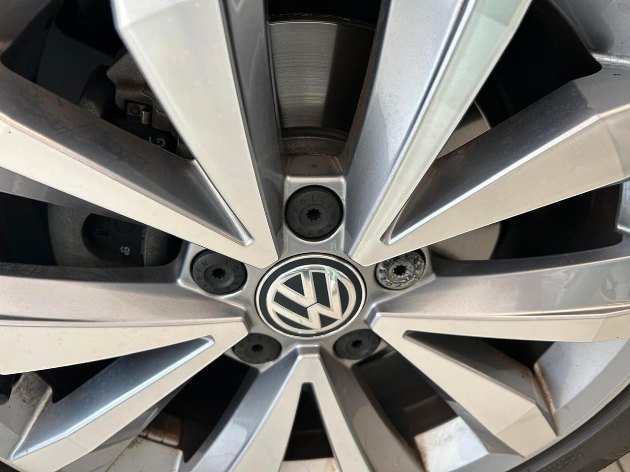 Volkswagen T-Roc STYLE 1.0 TSI 115 CV 6mt