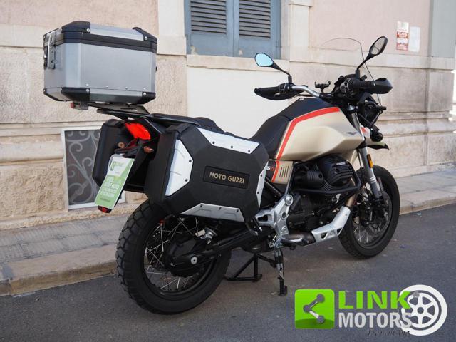 MOTO GUZZI V85 TT TRAVEL