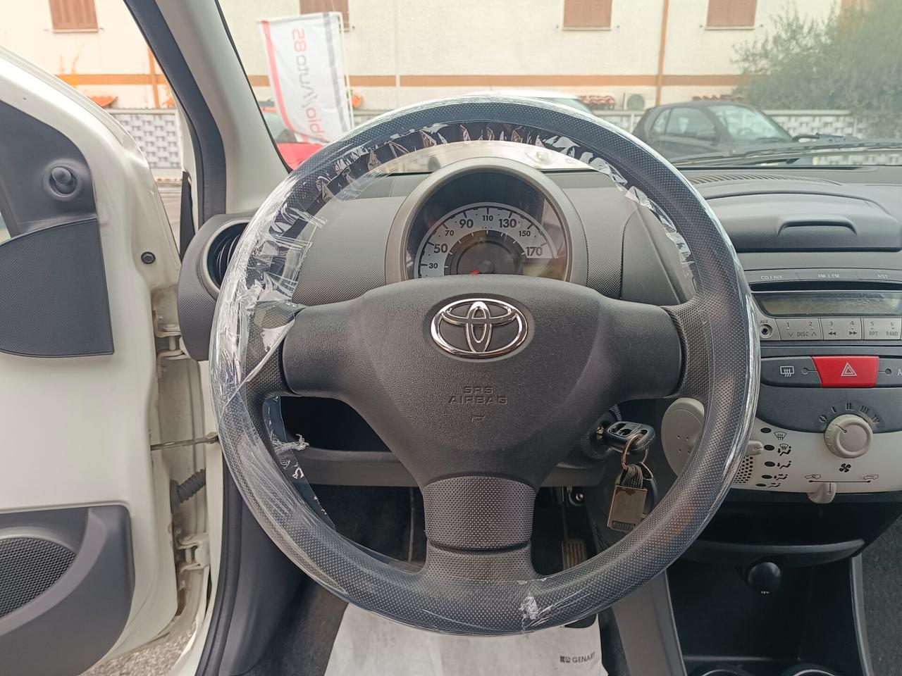 Toyota Aygo 1.0 12V VVT-i 5 porte Active Connect