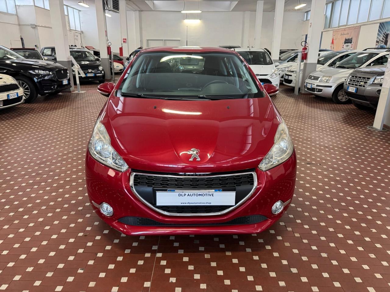 Peugeot 208 PureTech 82 5 porte Allure - IDEALE PER NEOPATENTATI