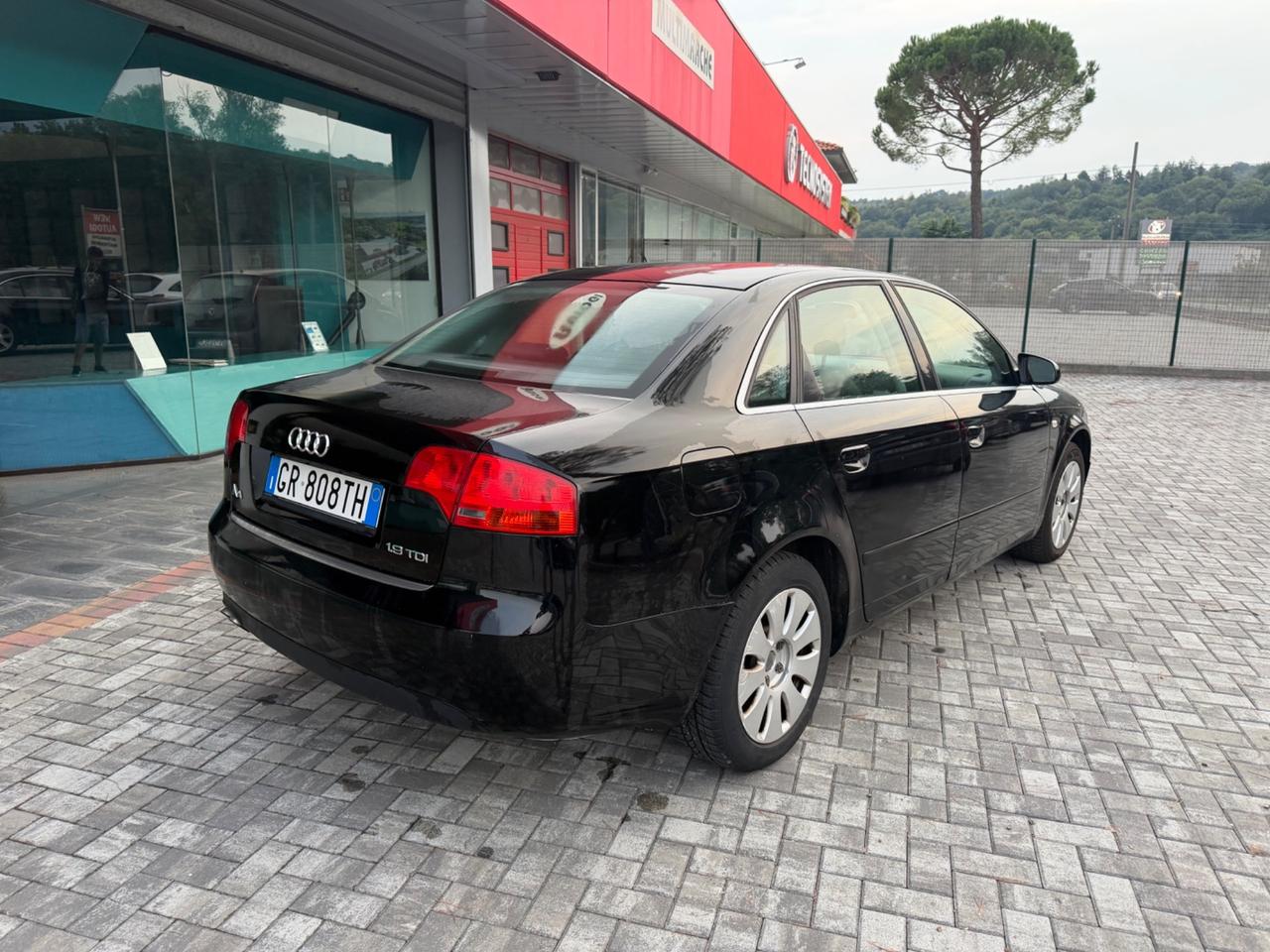 Audi A4 1.9 TDI BERLINA 2007 - NEOPATENTATI