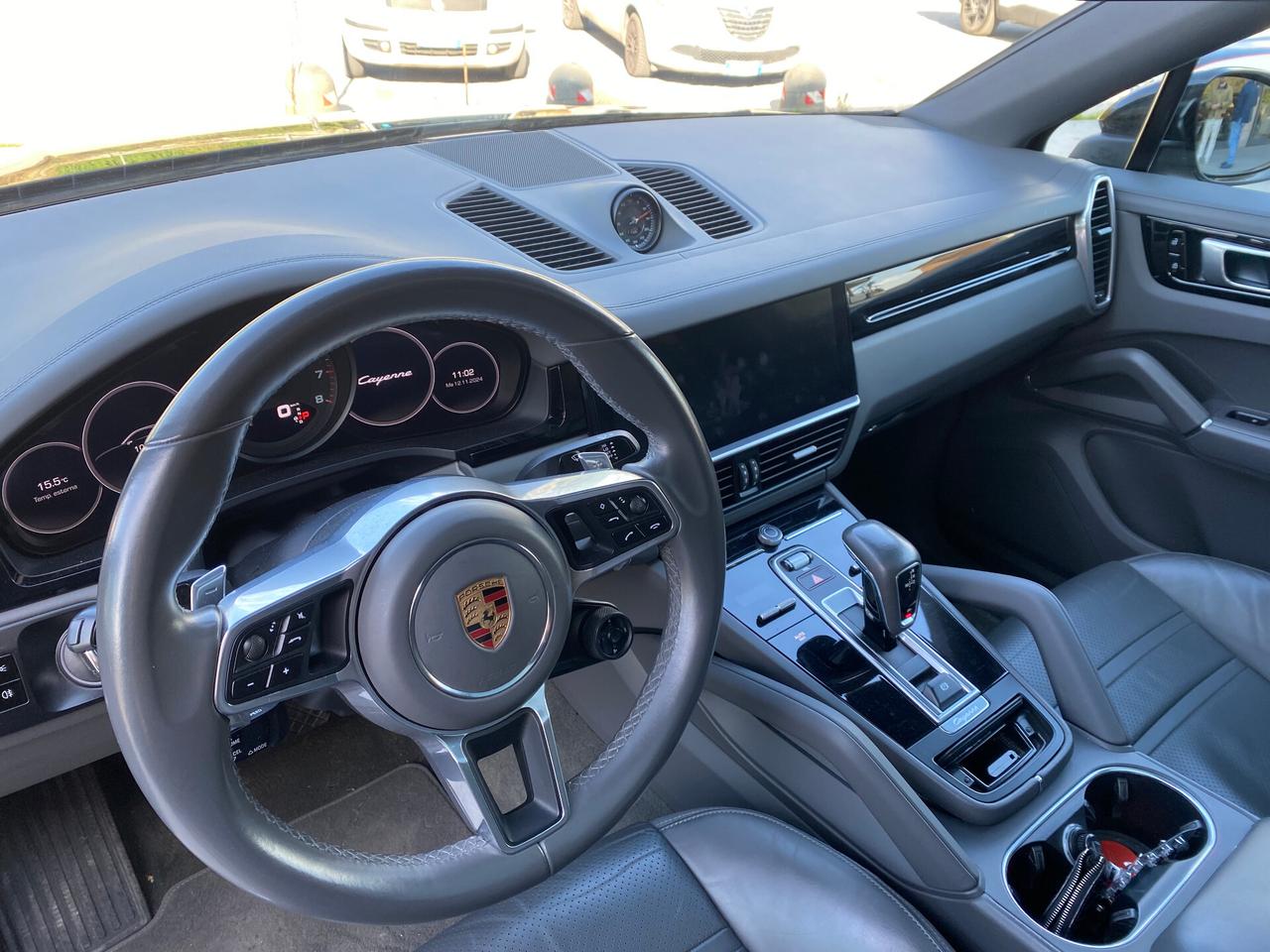 Porsche Cayenne Coupé 3.0 V6