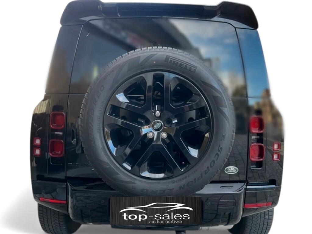 Land Rover Defender 110 3.0D I6 300 CV AWD Auto X-Dynamic SE Perfetta