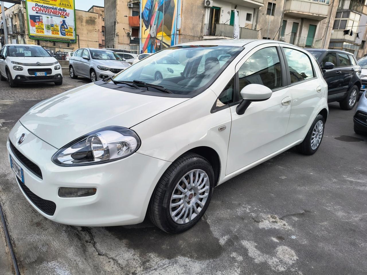 FIAT PUNTO UNICOPROPRIETARIO 1.4 BENZINA 2013