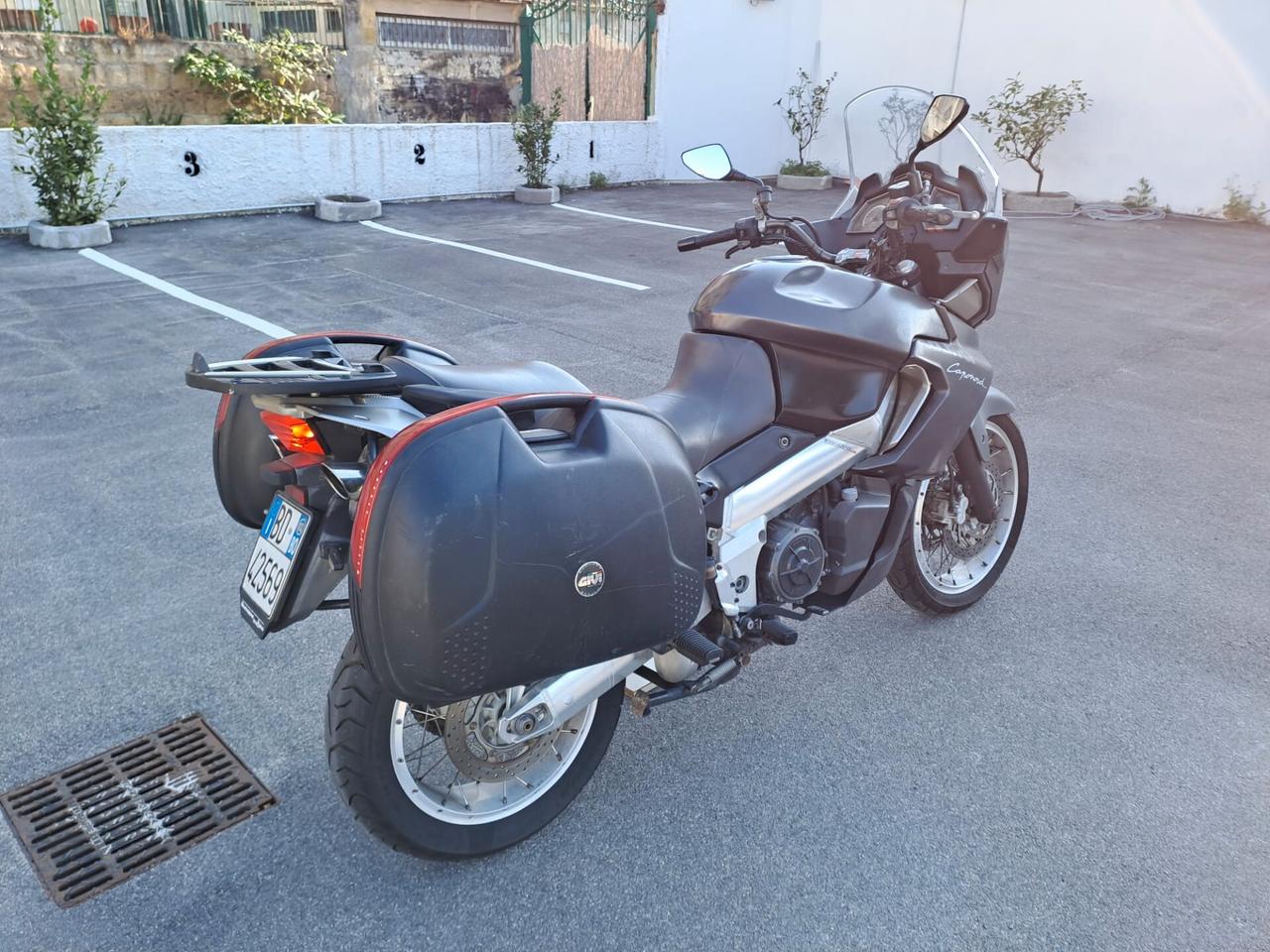 Aprilia Caponord 1000 Caponoed