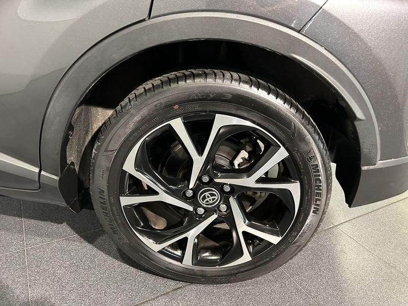 Toyota C-HR 1.8 Hybrid E-CVT Trend