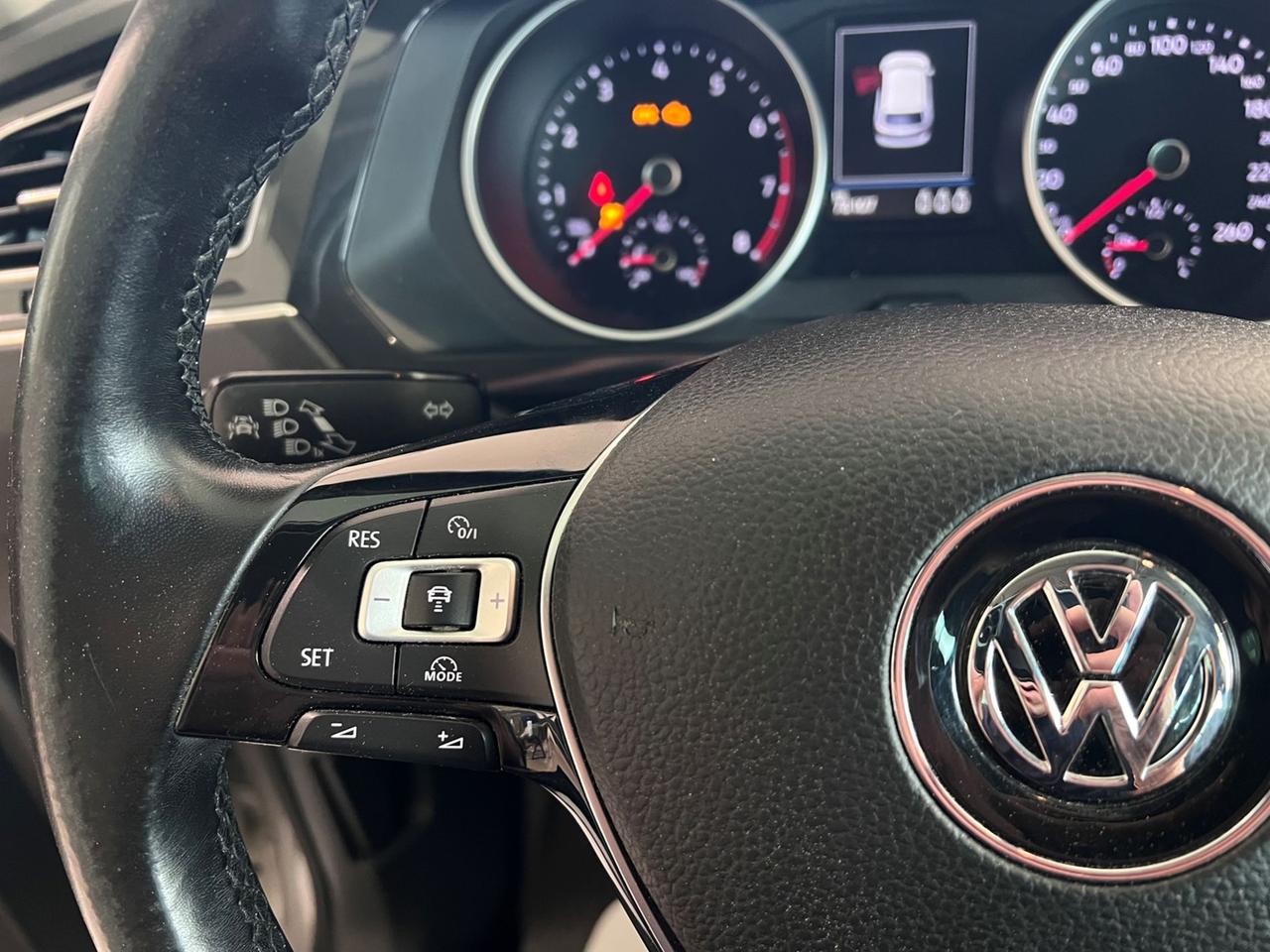 VOLKSWAGEN Tiguan II 2016 1.4 tsi Business 125cv - TAGLIANDI CERTIFICATI