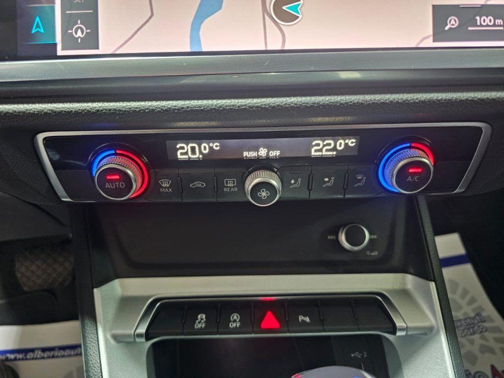 Audi Q3 35 TDI quattro S tronic Business