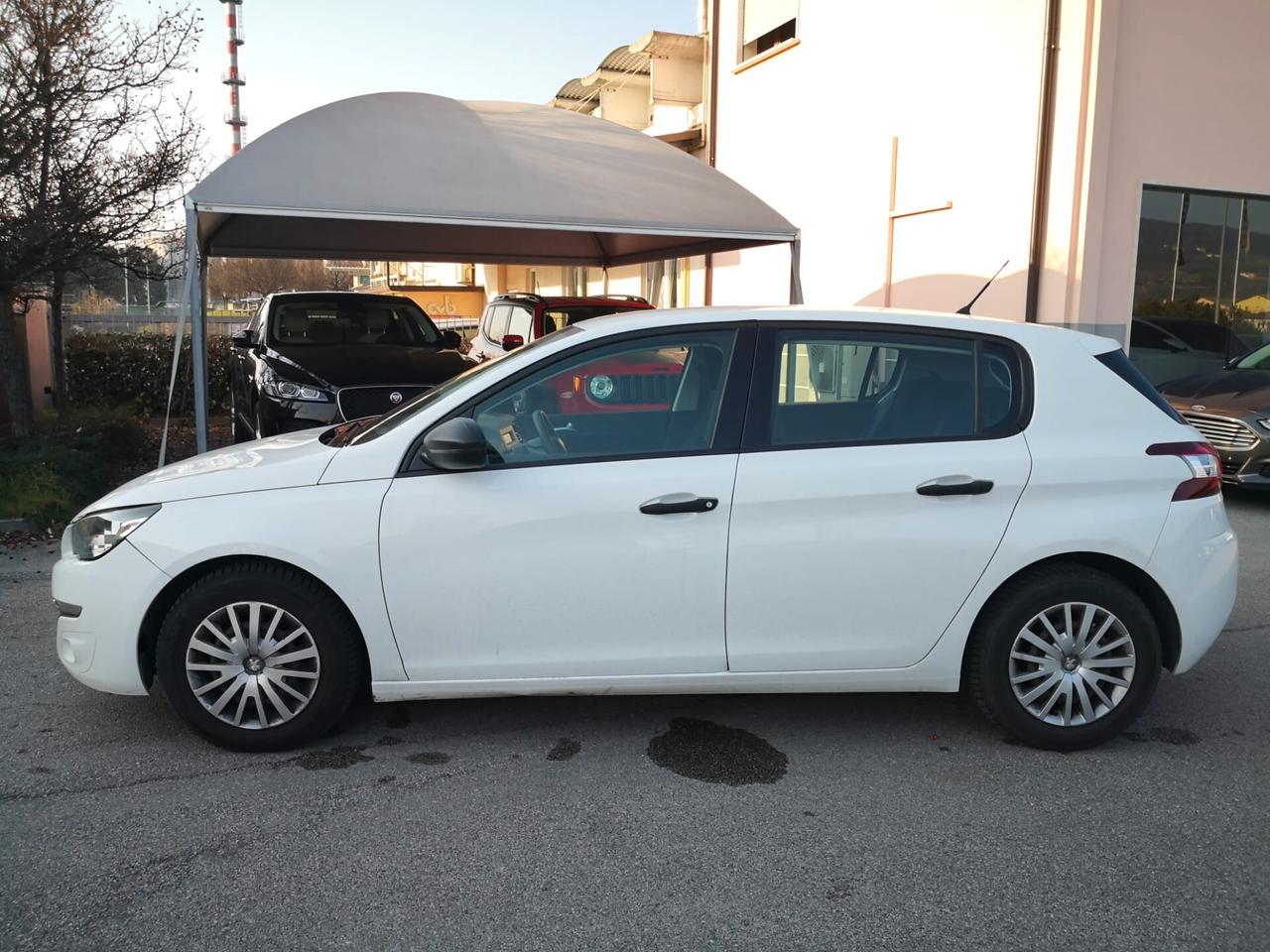Peugeot 308 1.6 HDi 92 CV *** OK NEOPATENTATI ***