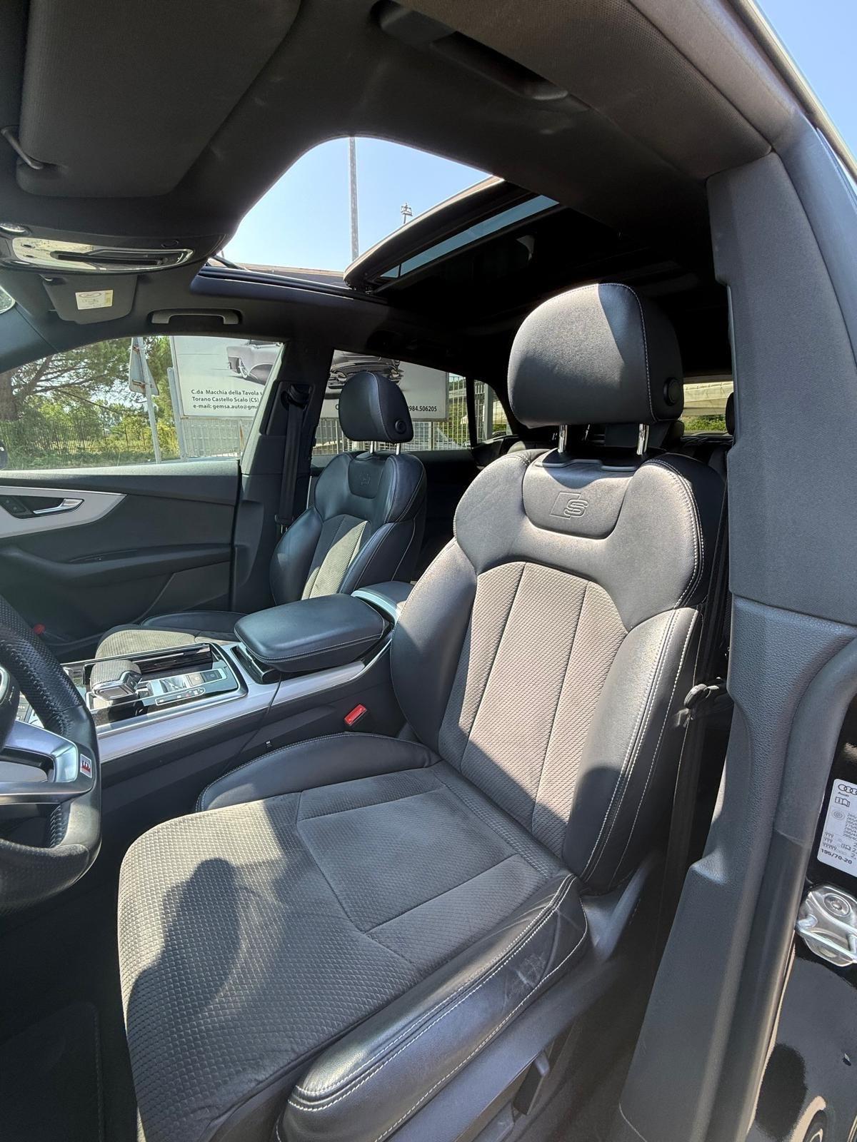 Audi Q8 50 TDI 286 CV quattro tiptronic Sport