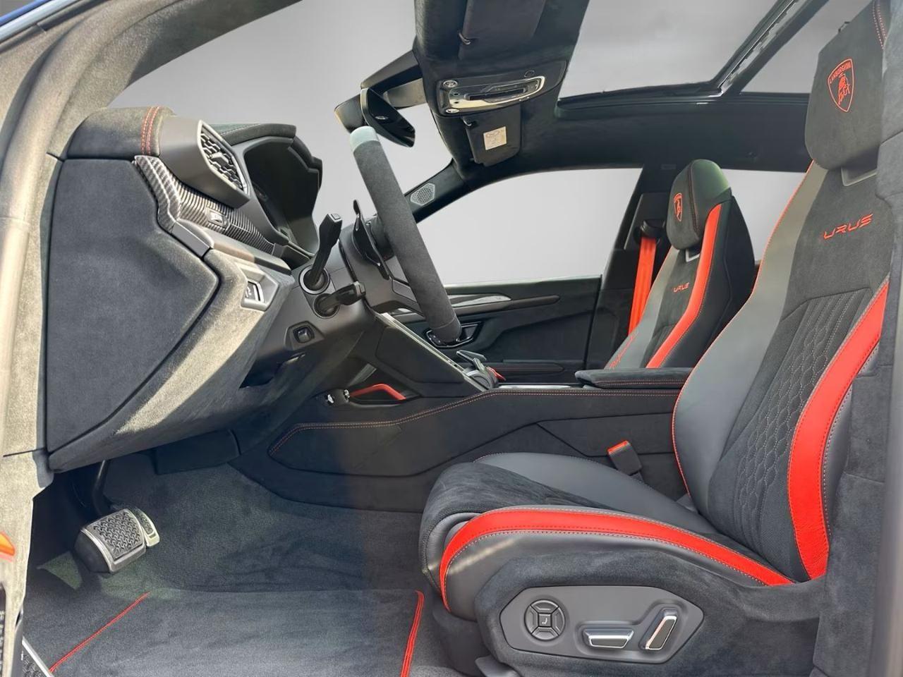 LAMBORGHINI Urus 4.0 Performante 666cv TUA IN 30 GIORNI