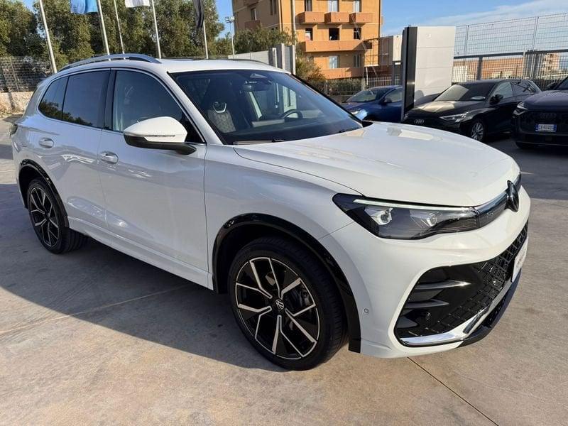 Volkswagen Tiguan 2.0 TDI R-Line DSG 4MOTION