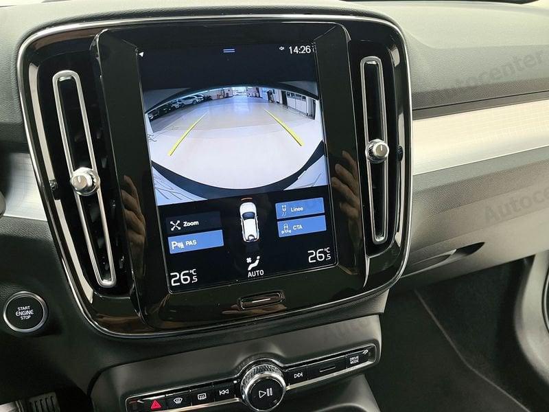 Volvo XC40 XC40 B4 AWD AUT MOMENTUM PRO