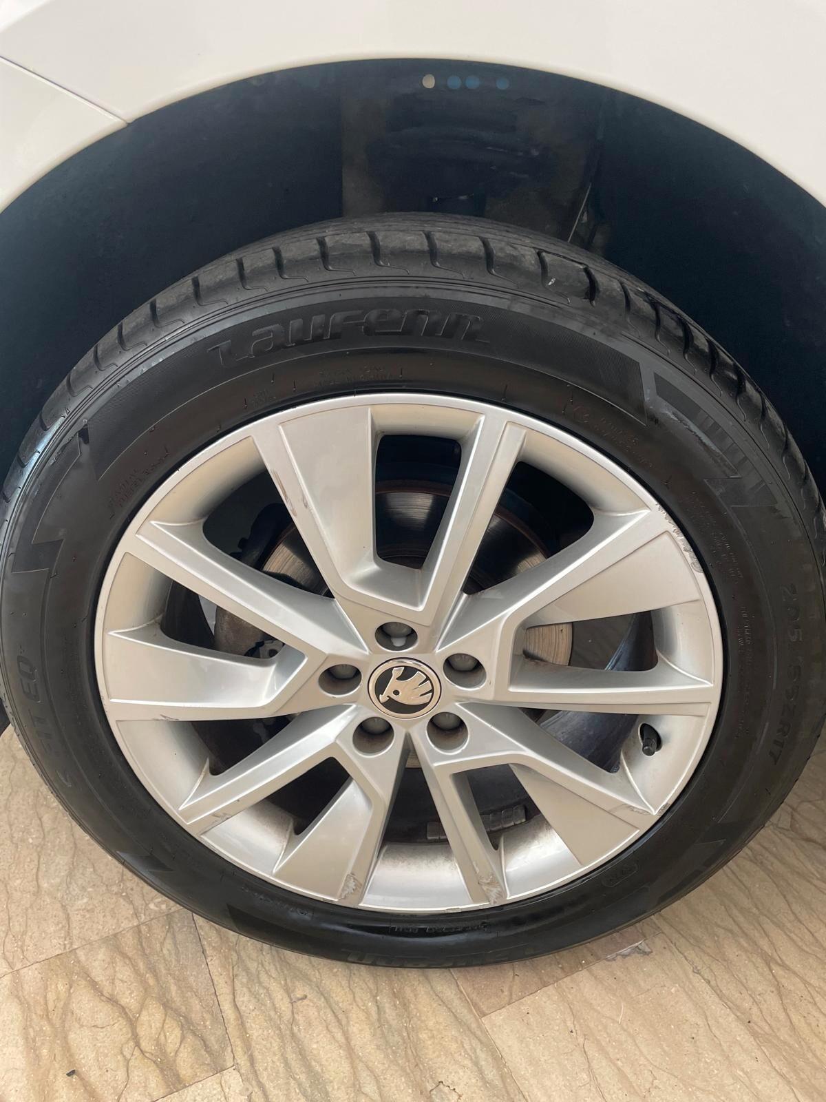 Skoda Kamiq 1.0 TSI 110 CV DSG Ambition