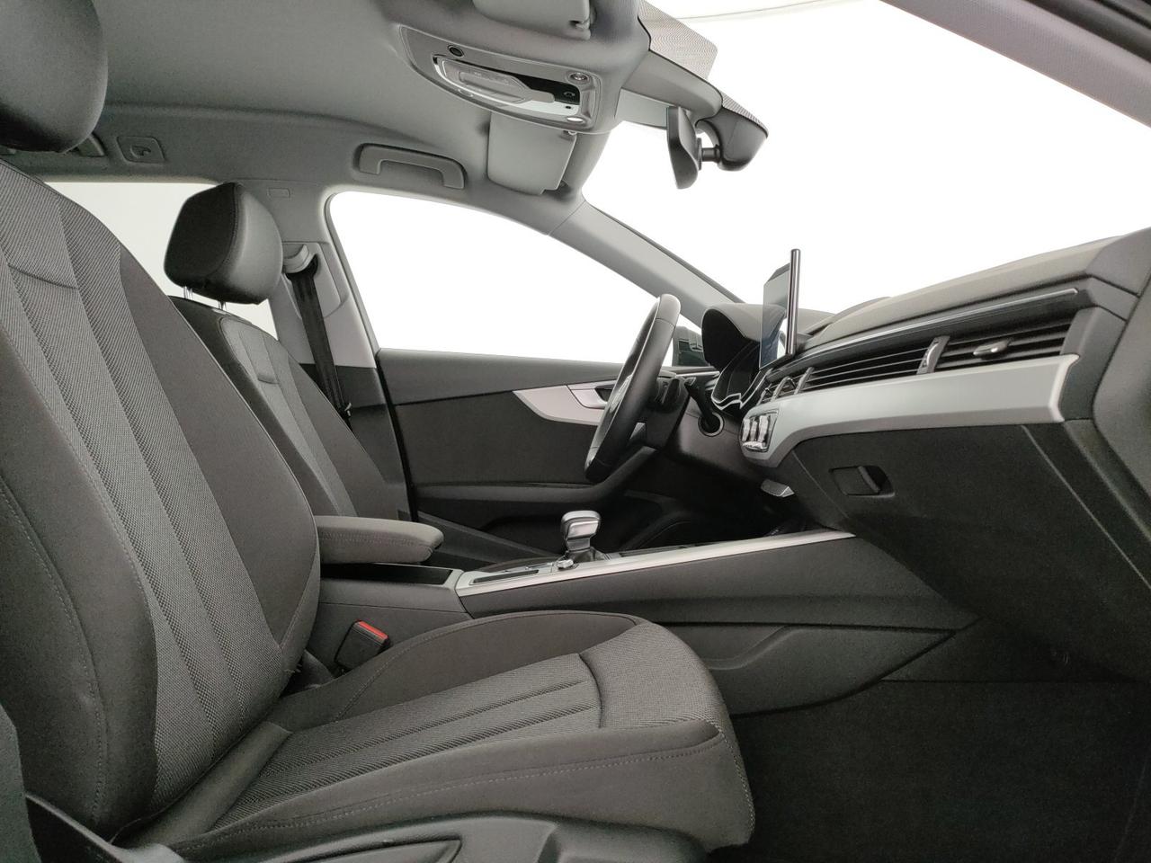 Audi A4 avant 35 2.0 tdi mhev business advanced 163cv s-tronic