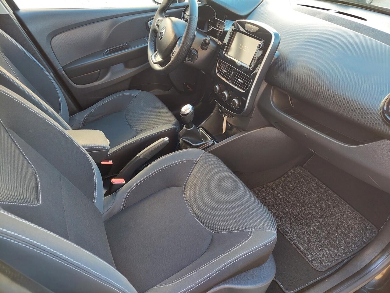 Renault Clio dCi 8V 75 CV Start&Stop 5 porte Energy Duel