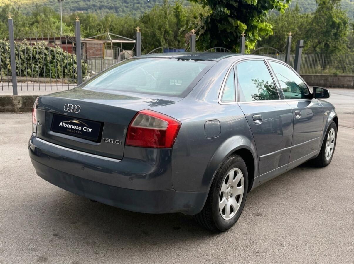 Audi A4 1.9 TDI 130 CV cat