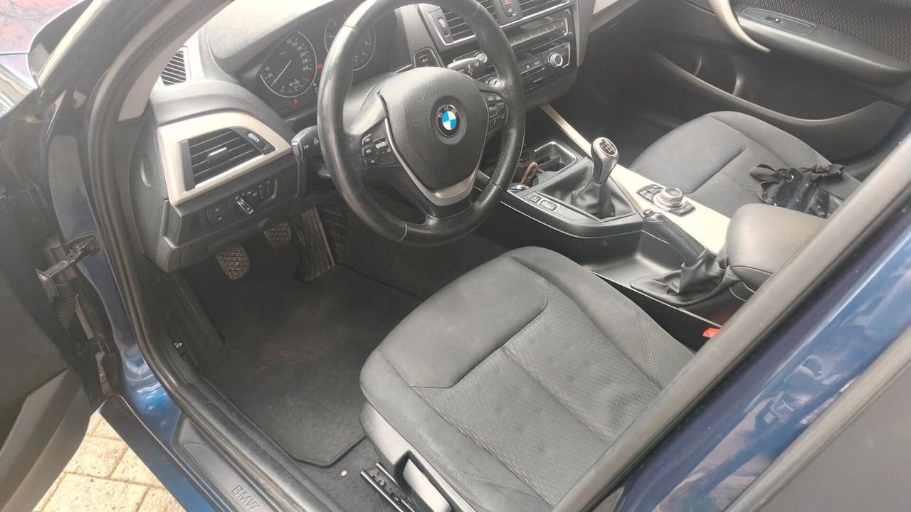 Bmw 116 116d 5p. Urban