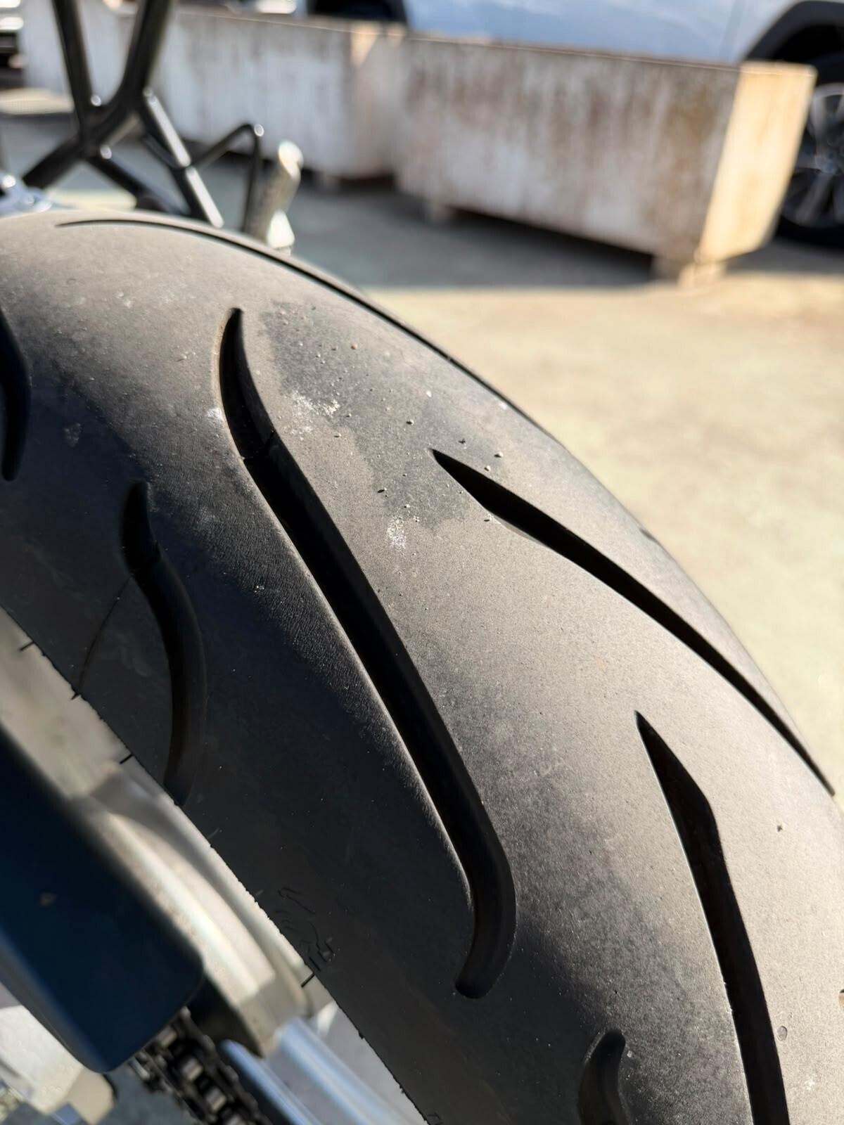 KAWASAKI VERSYS 650 – 15.000 KM - PATENTE A2