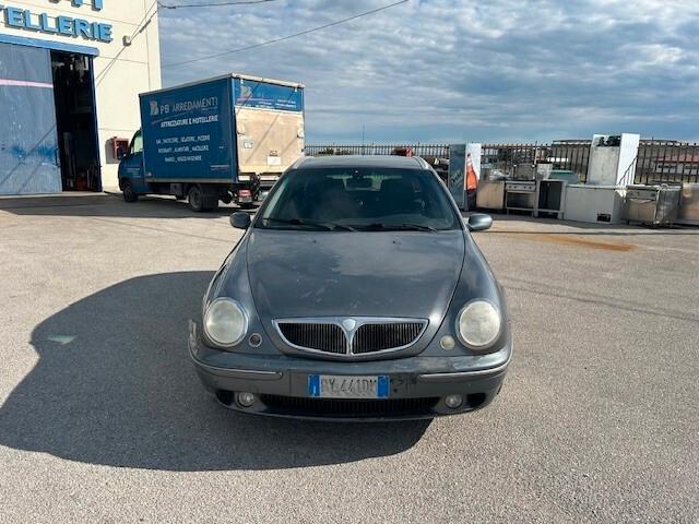 Lancia Lybra 1.9 JTD cat Station Wag.