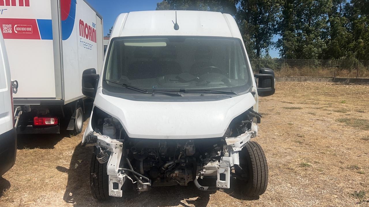 Fiat Ducato 35 2.2 Mjt 140CV ( ricambi nuovi)