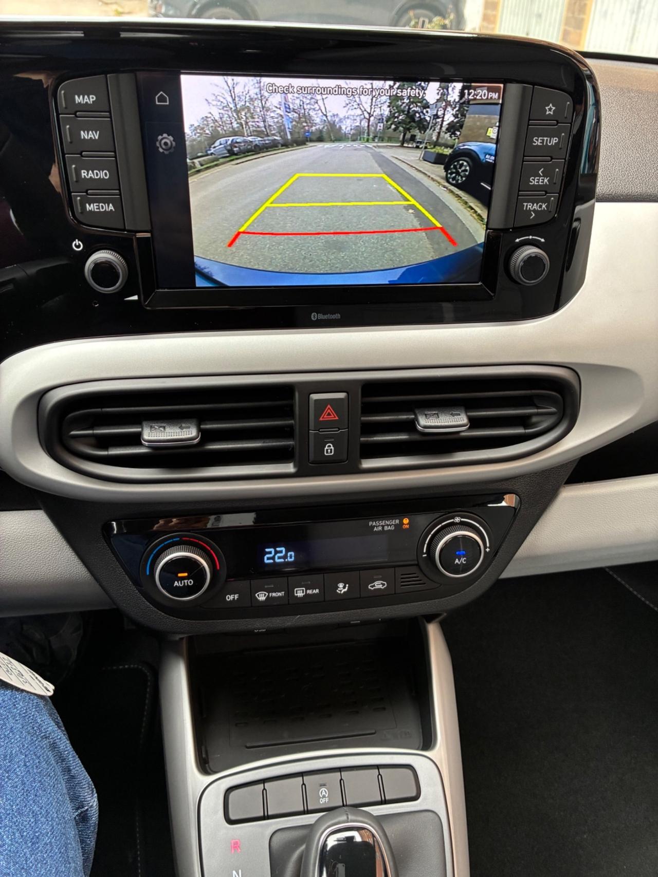 Hyundai i10 1.0 MPI AT Prime cambio auto