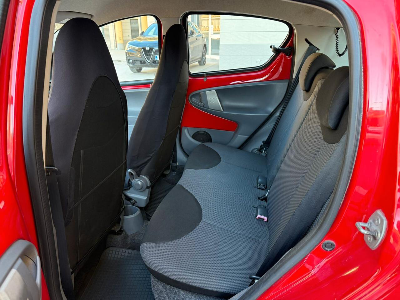 Toyota Aygo 1.0 12V VVT-i 5 porte