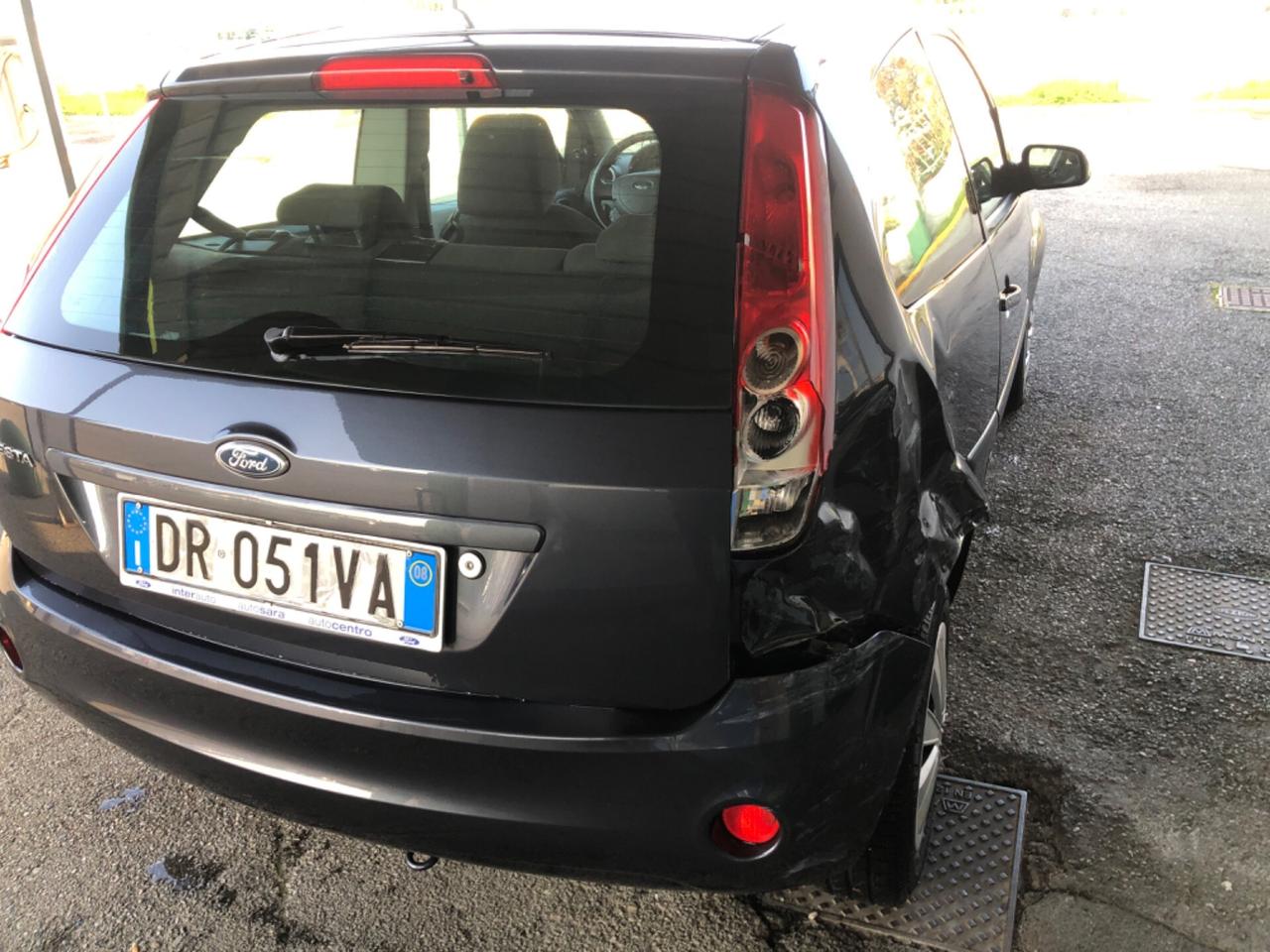 Ford Fiesta Benzina 2008 OK NEOPATENTATI