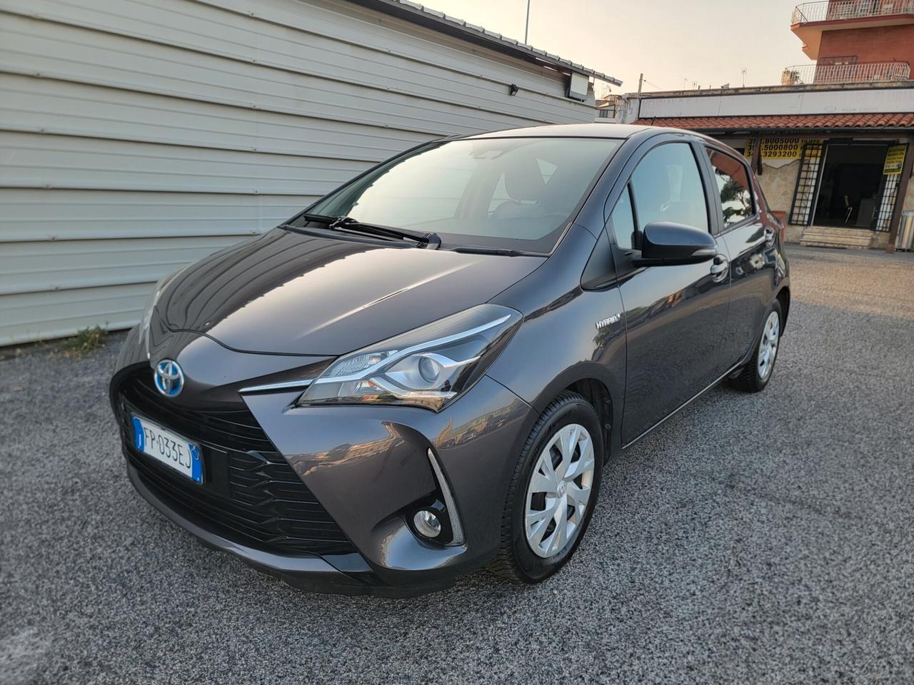 Toyota Yaris 1.5 Hybrid 5 porte Active GARANZIA