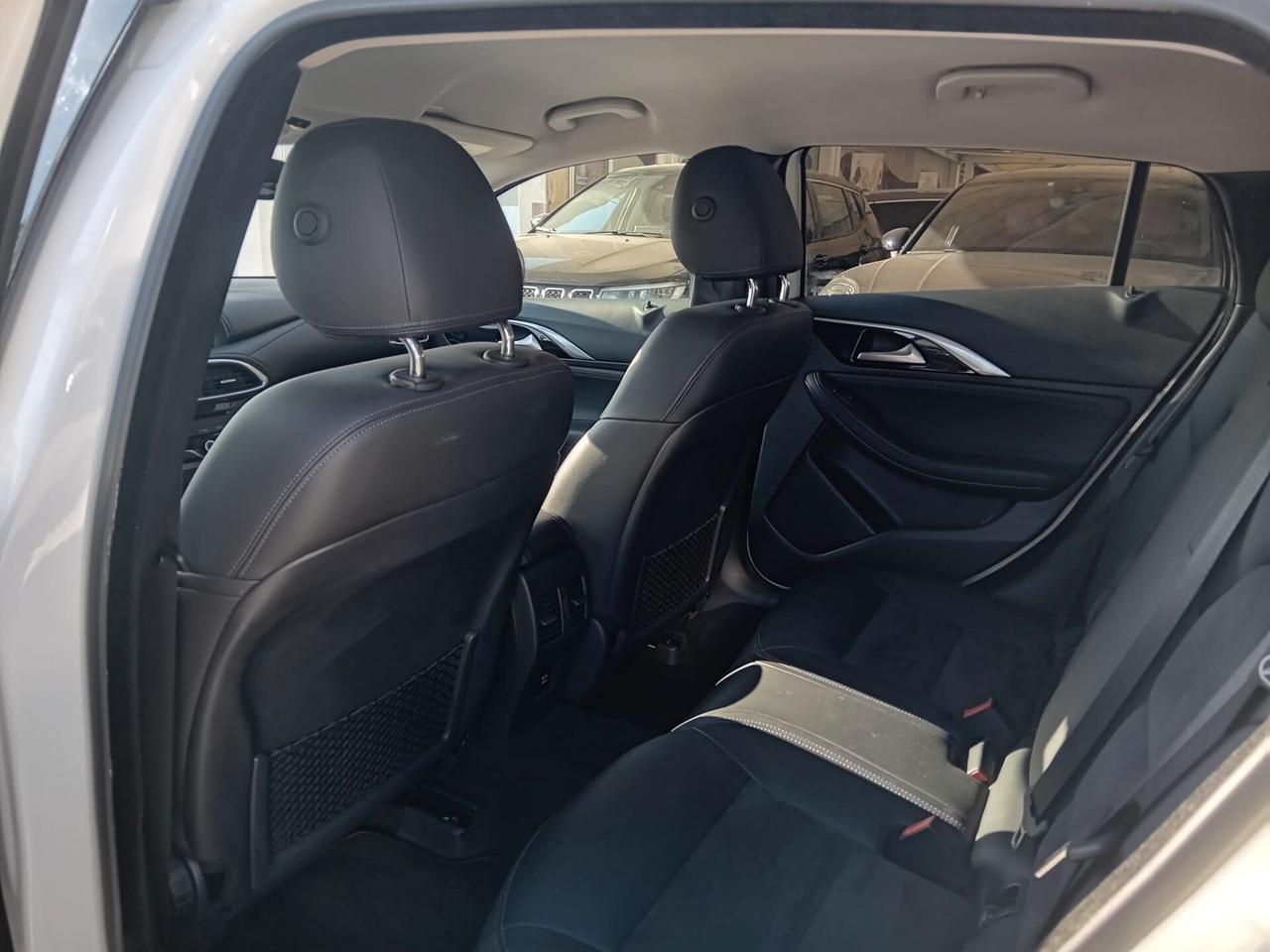 Infiniti Q30 1.5 diesel Premium Tech